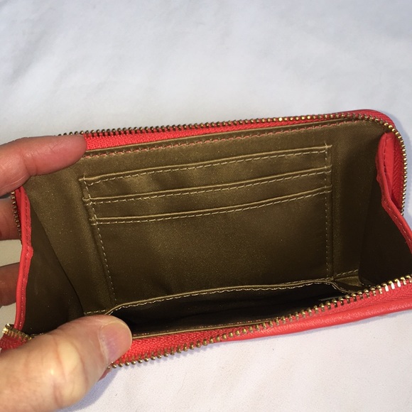 NWOT Coach Wristlet - Picture 4 of 5